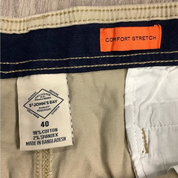 Men's St. John’s Bay 40 XL Cargo Chino Khakis Shorts Khaki Stretch Twill NWT - Picture 7 of 10